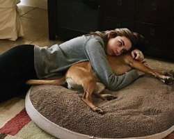 As a dog lover, she has multiple pet dogs.